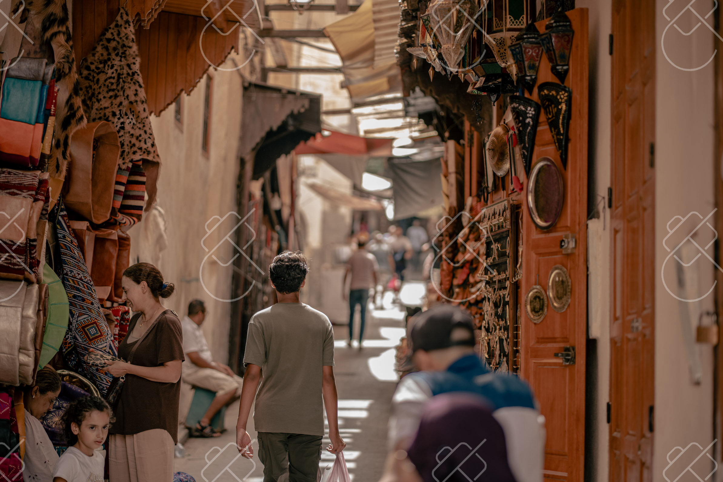 What to Wear in Morocco: Month-by-Month, What to Wear as a Woman, and the Sahara