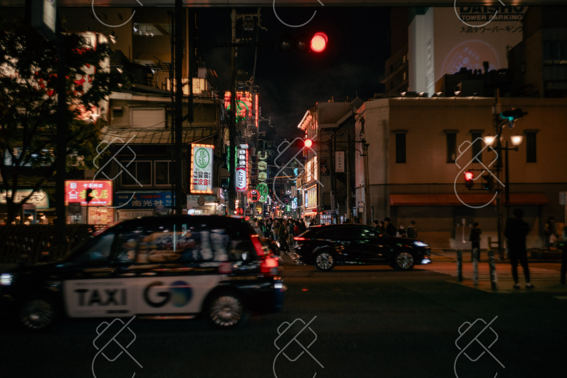 Taxis in Japan: GO App vs Uber, 2026 Fares, Airport Flat Rates and Etiquette