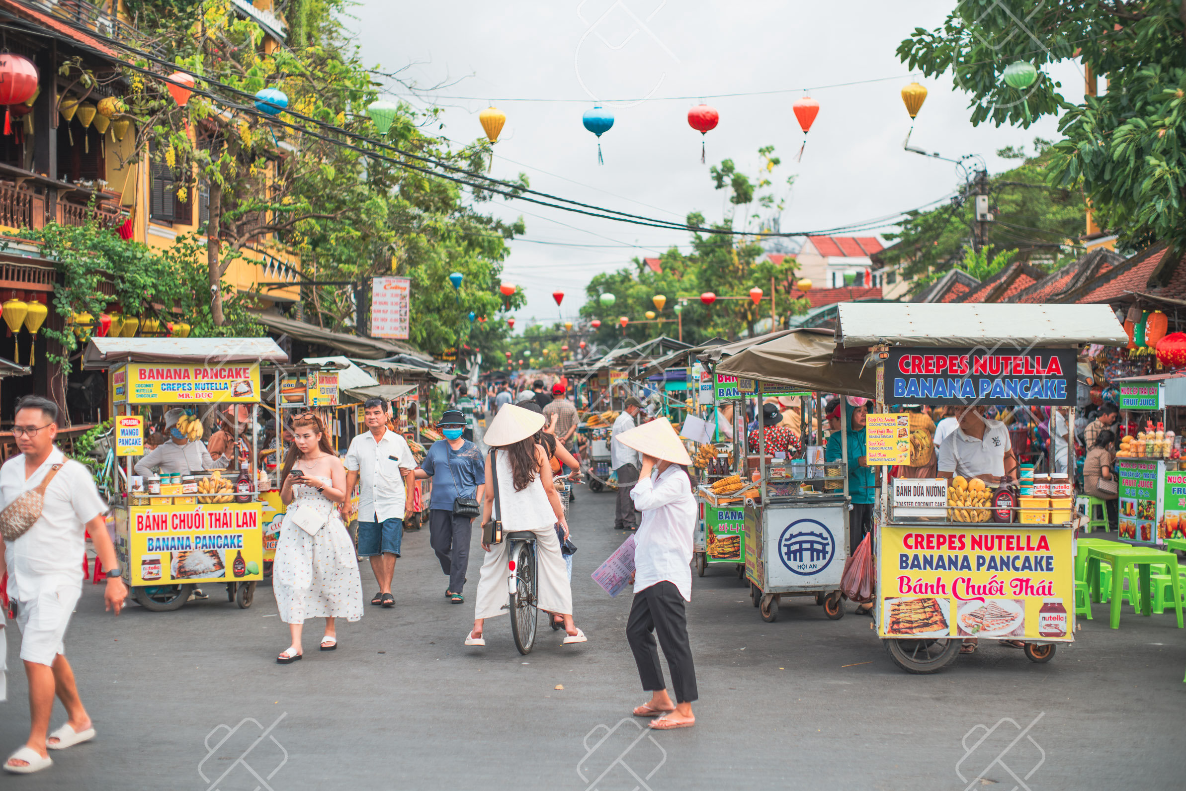 What to Wear in Vietnam: Month-by-Month for Hanoi, Hue, Hoi An and Saigon
