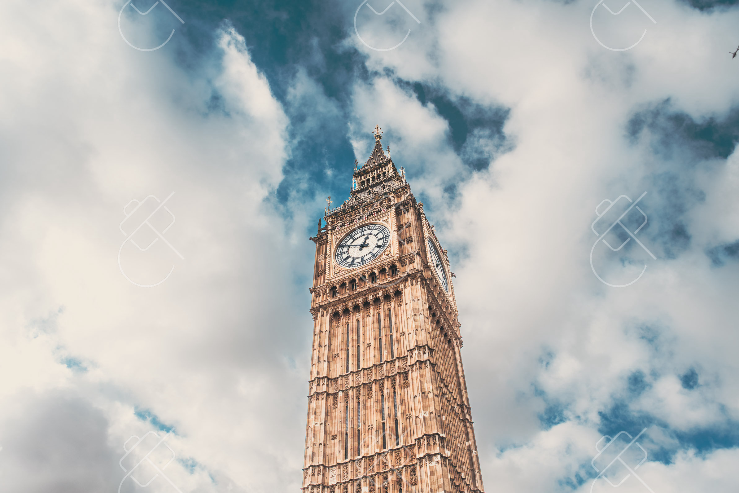 View & buy this print London — fine art travel photography print available from Clever Tourists